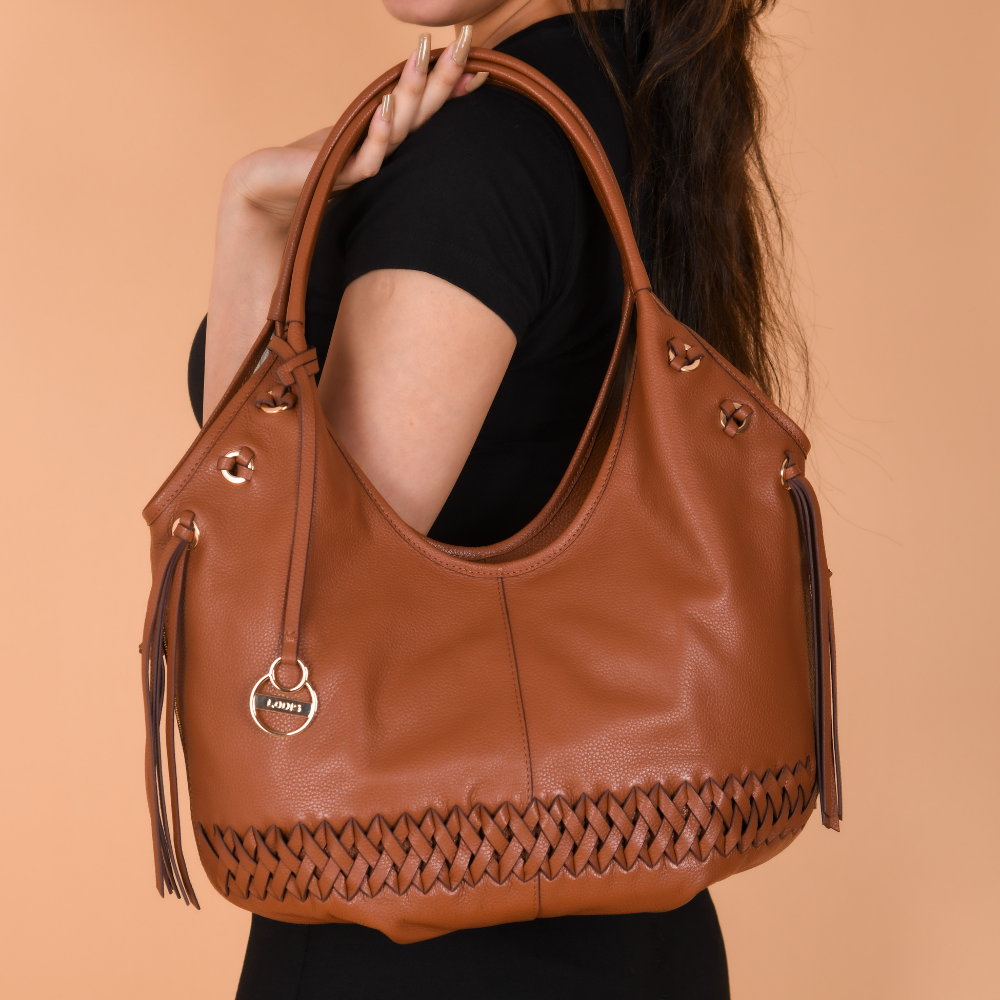 Julie Hobo