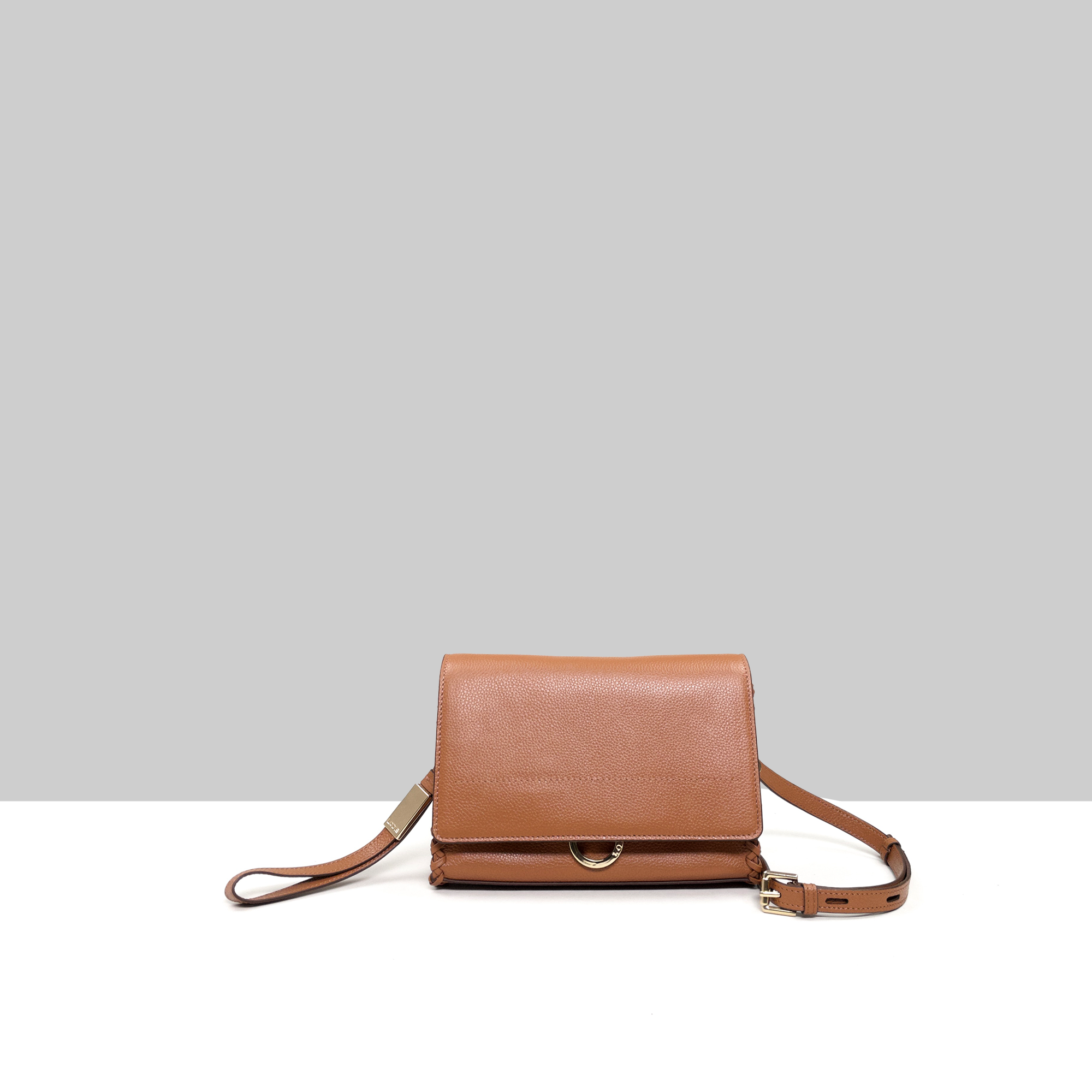 Amy Crossbody