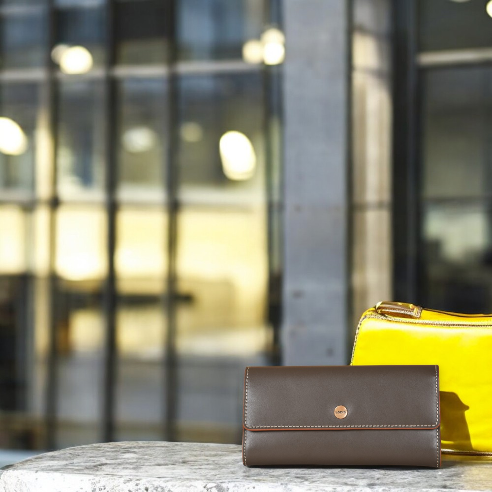 Audrey Large Flap