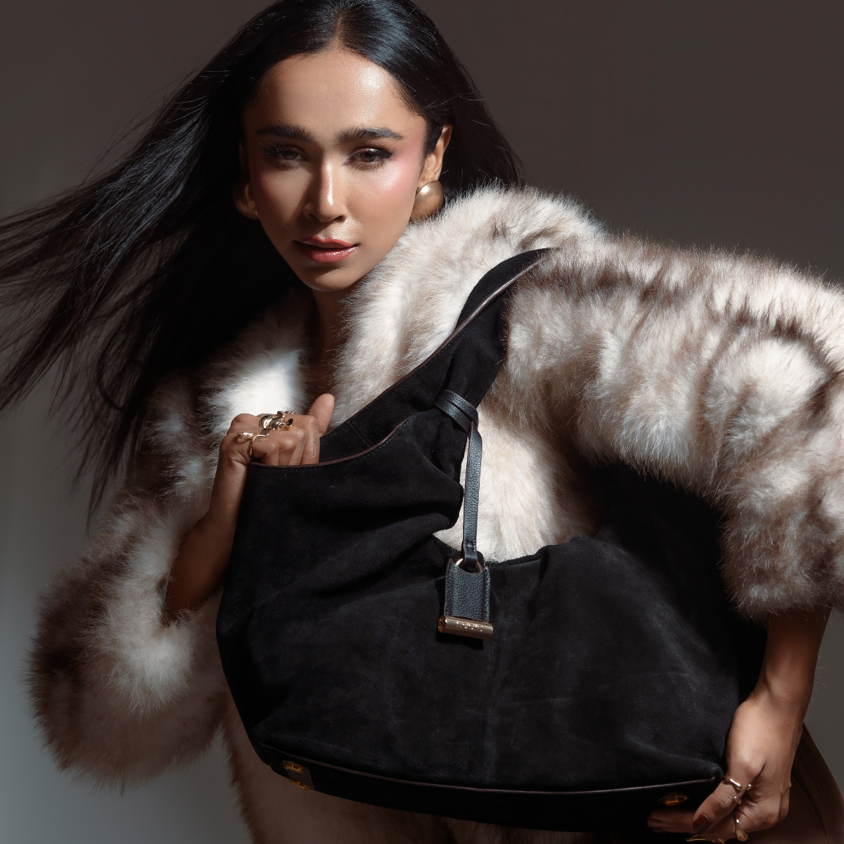 ARION HOBO - BLACK