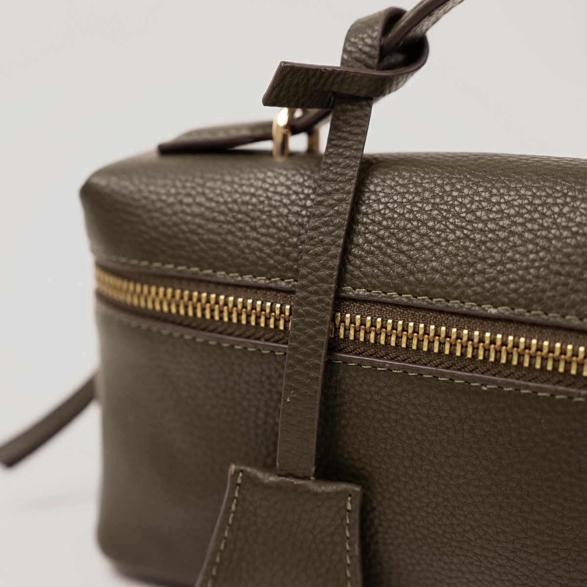 STRATOS TEXAS CROSSBODY - OLIVINE