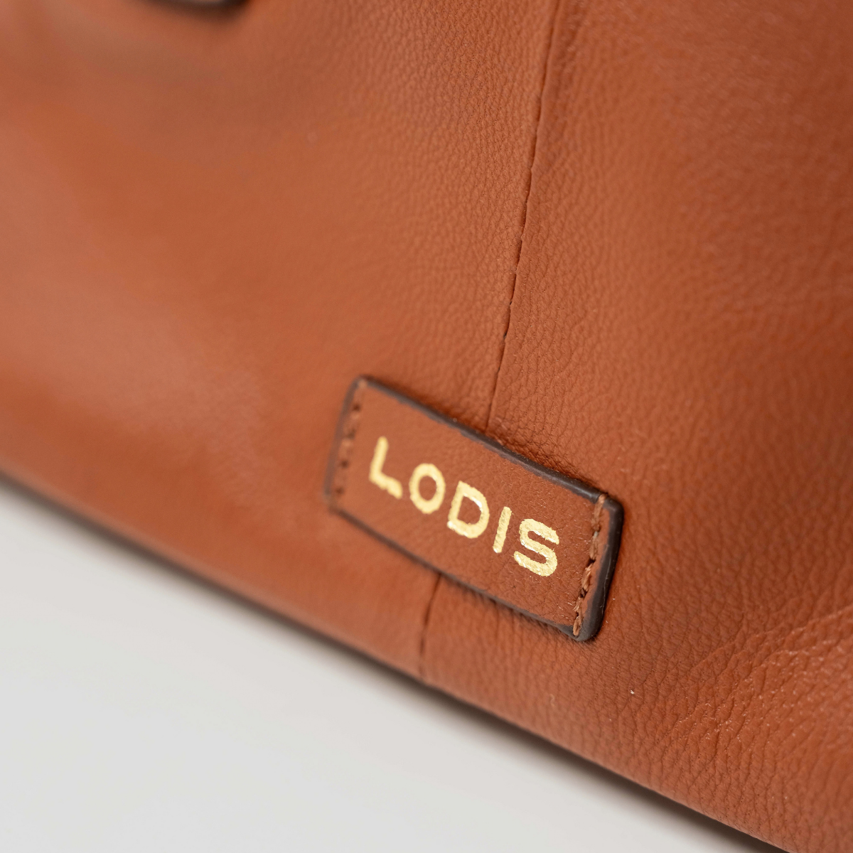 ECLIPSE TOP HANDLE TEXAS CROSSBODY - RUST