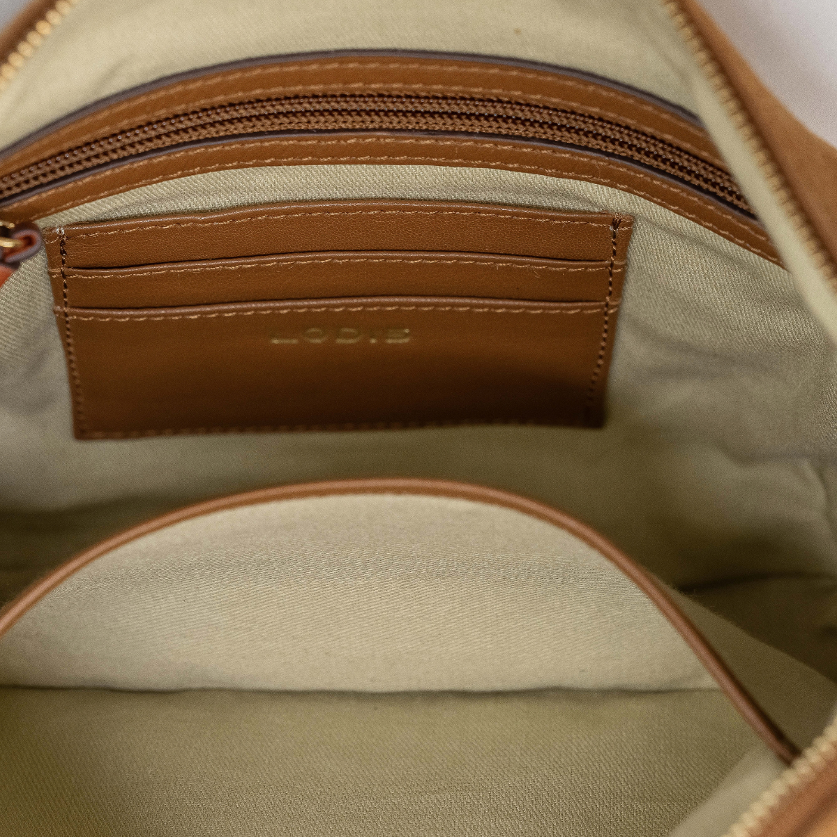 LUMOS SUEDE CROSSBODY - TAN