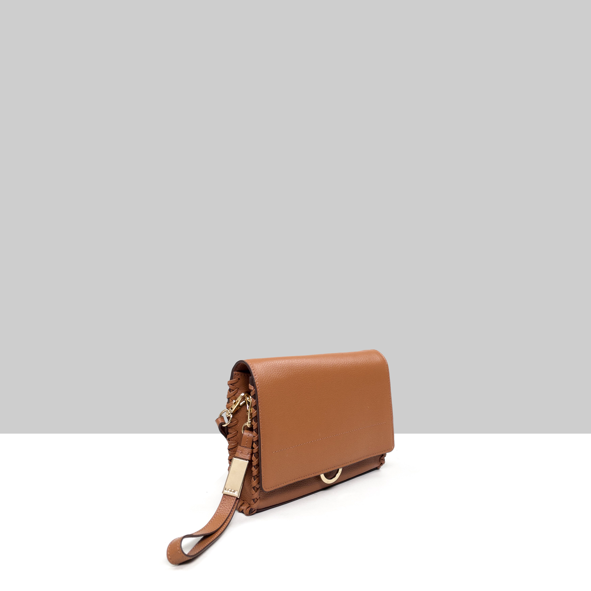 Amy Crossbody