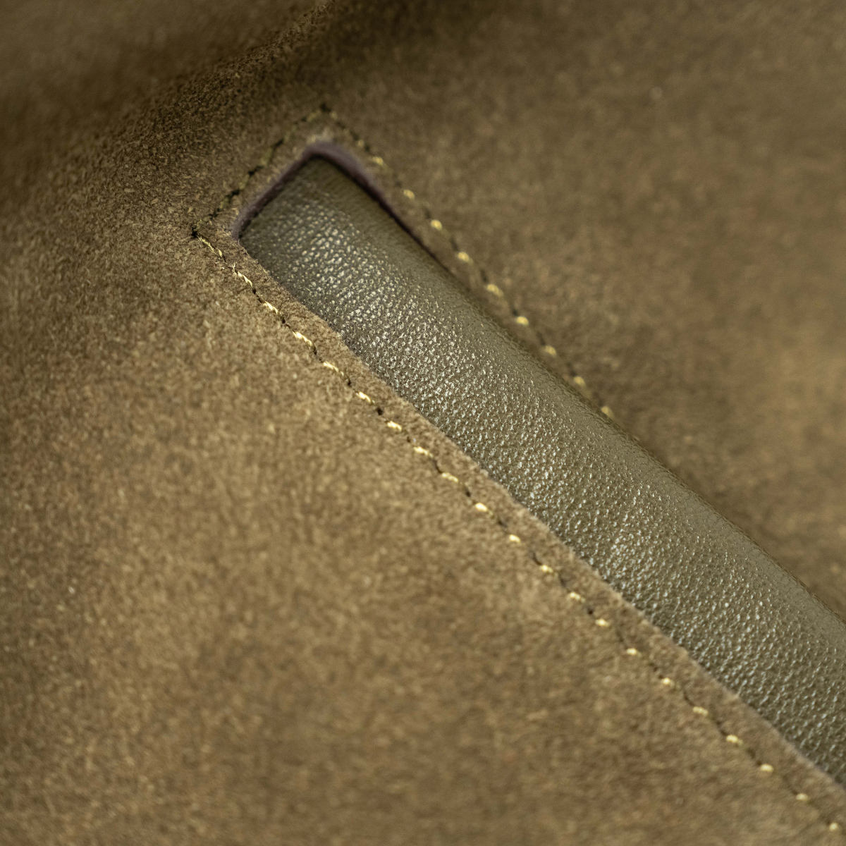 ZARIA HOBO - OLIVINE