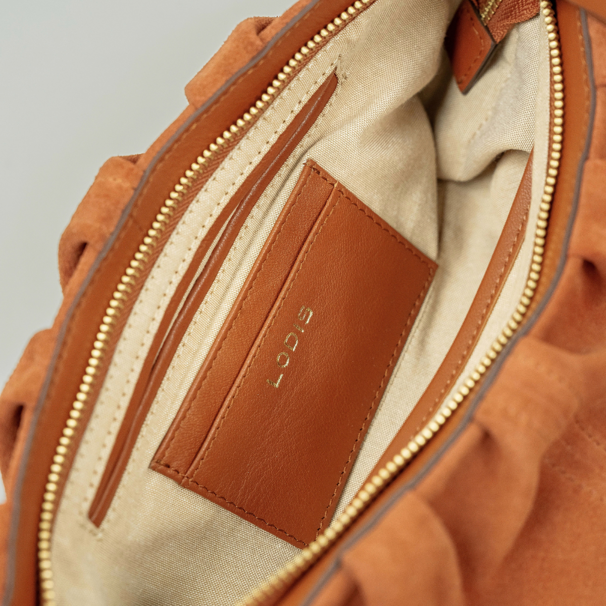 ARION CLUTCH - RUST