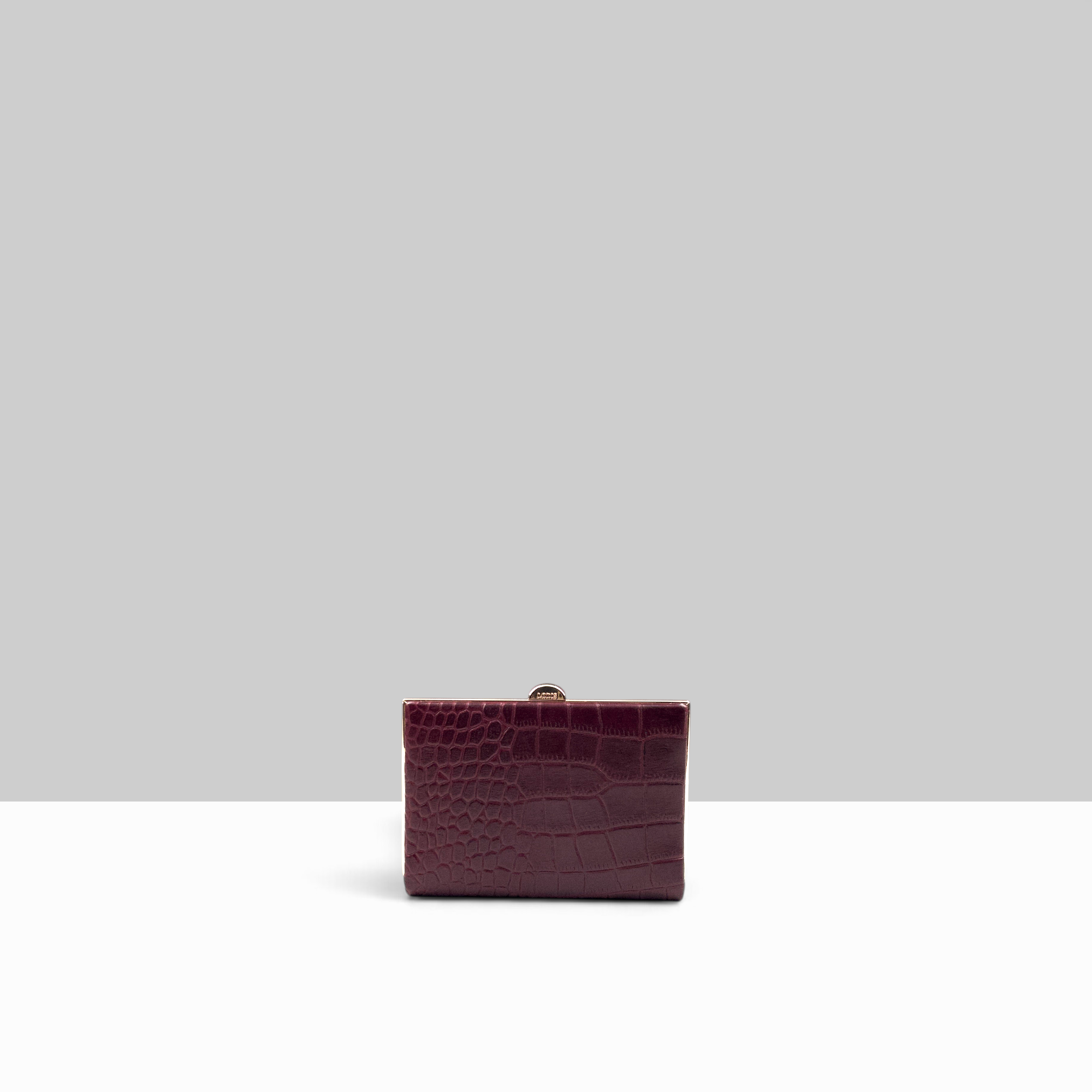 Quin Clutch Frame Wallet Medium