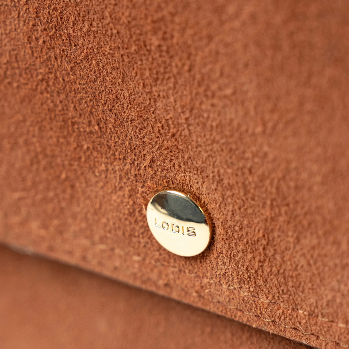 ORAYA SUEDE CROSSBODY - RUST