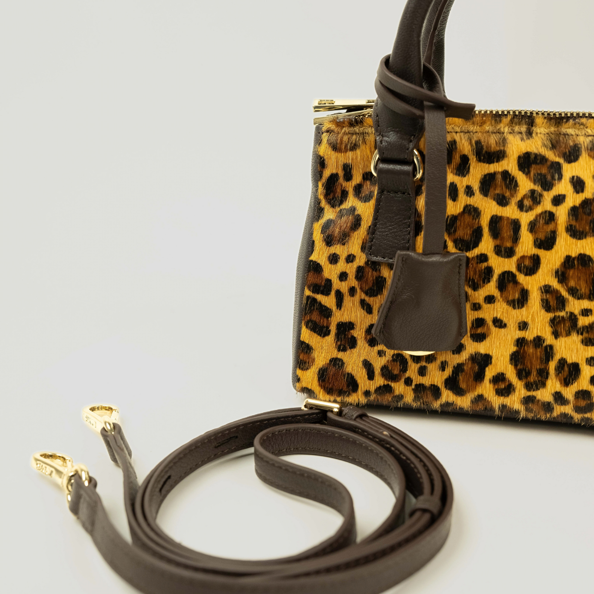 ECLIPSE TOP HANDLE TEXAS CROSSBODY - CHEETAH PRINT