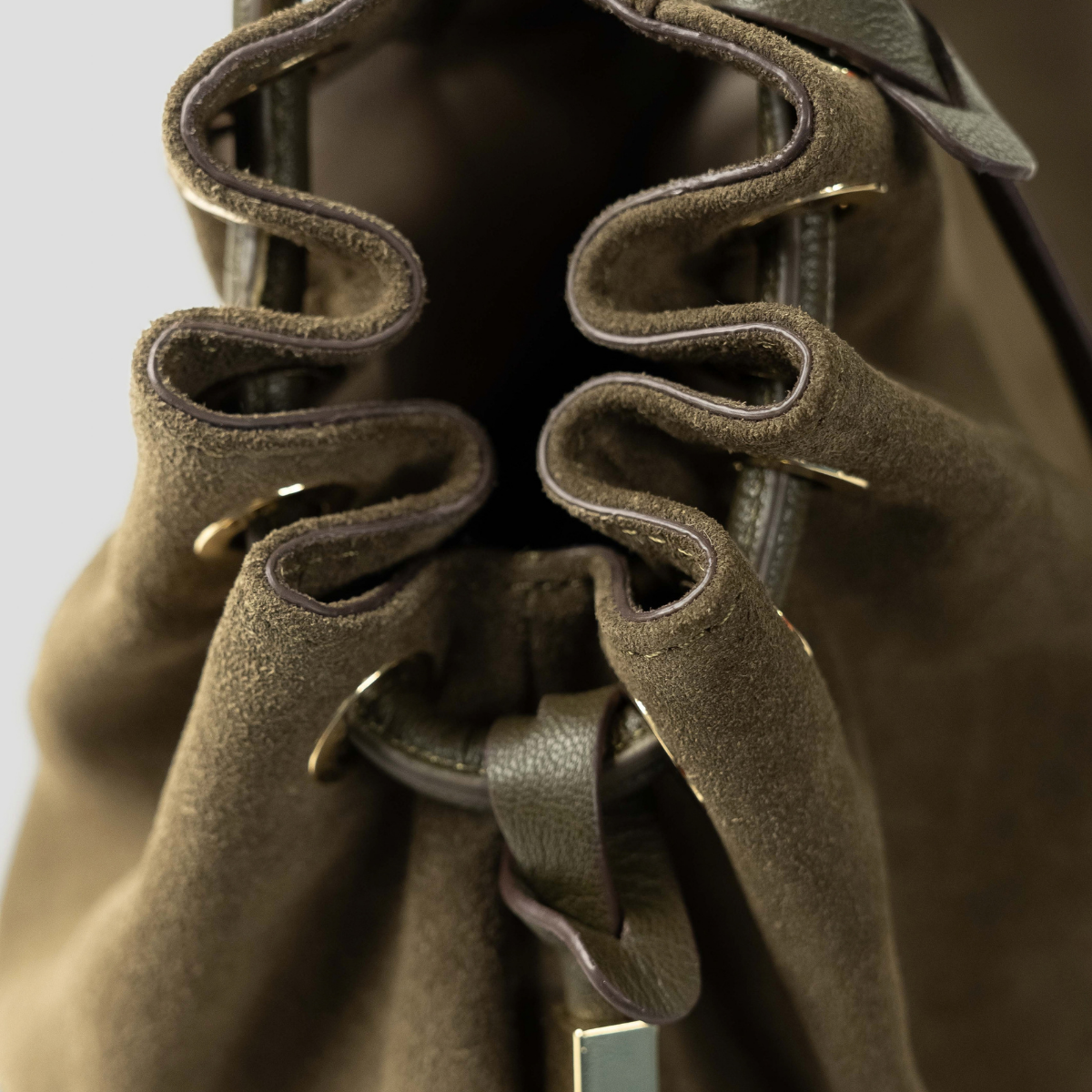 ZARIA HOBO - OLIVINE