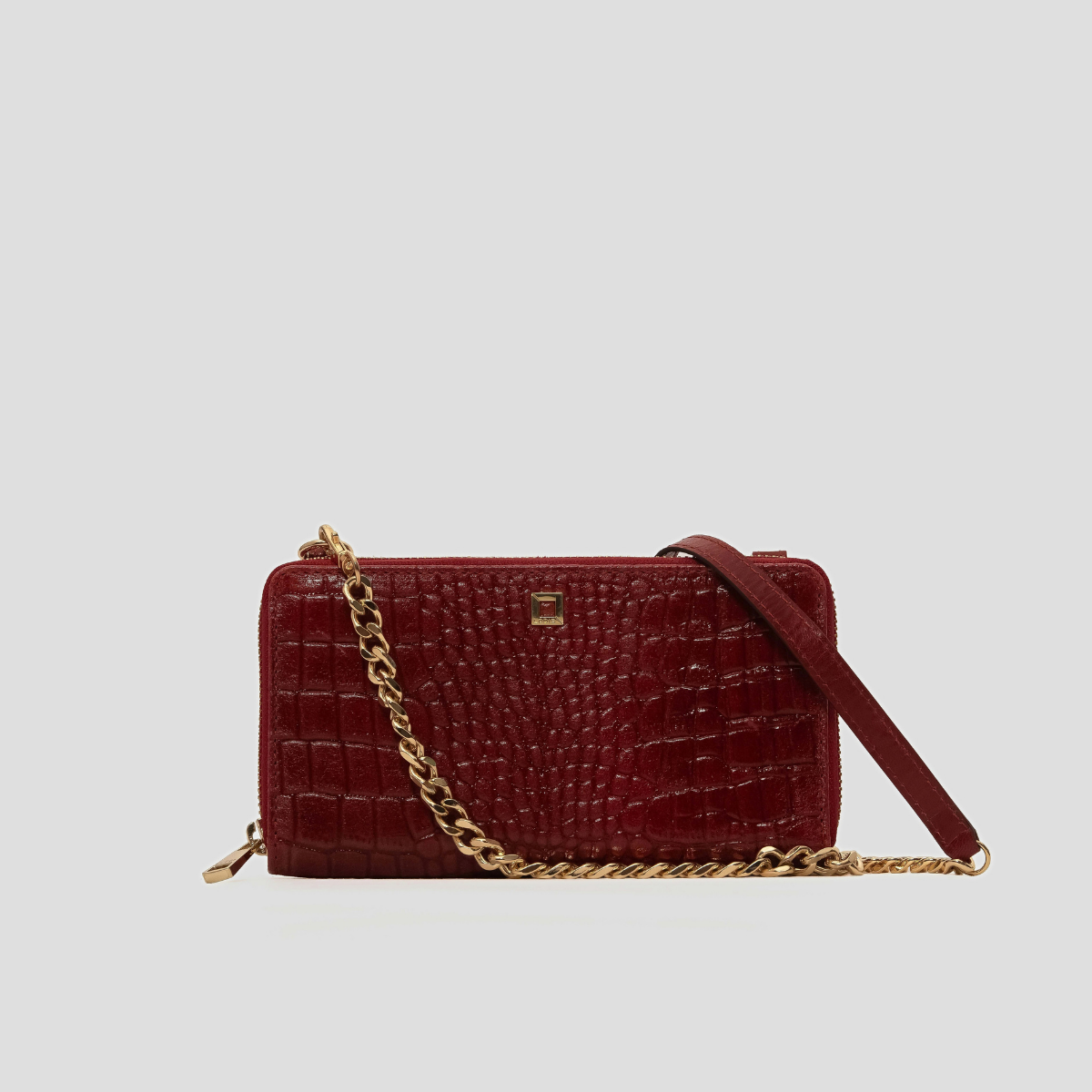 Lodis Amara Sling in Samba - Front View, Deep Red Glossy Croco-Embossed Leather Crossbody Bag with Gold-Tone Chain Strap, Leather Shoulder Strap and Square Logo Plate | Lodis 1965