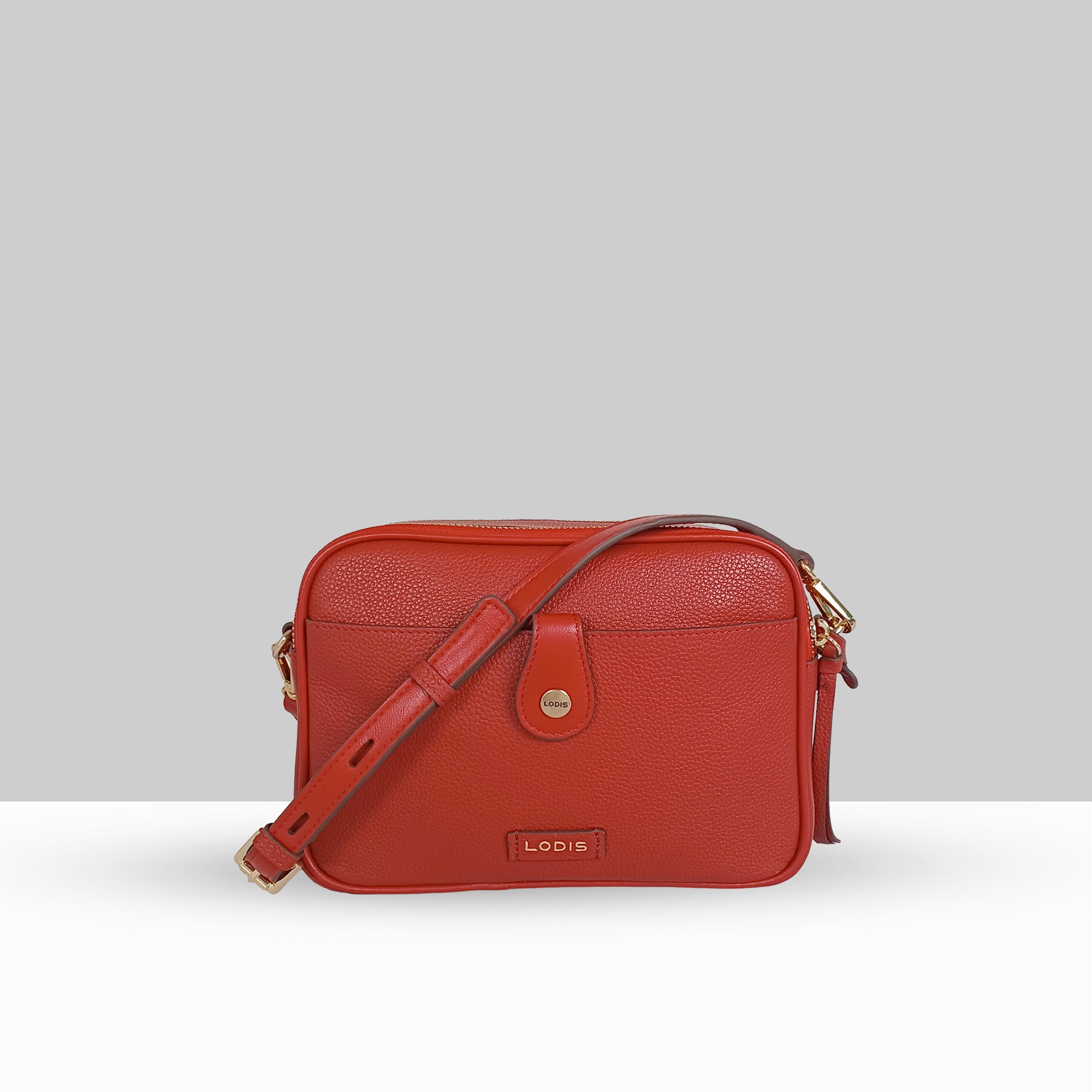 Sondra Camera Bag – Pebbled Leather | Lodis