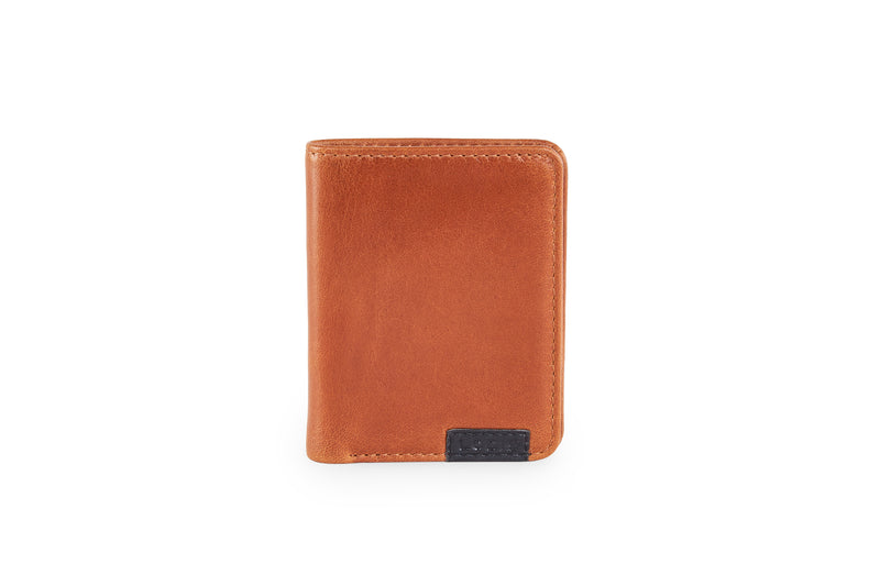 MILANO MEDIUM PASSCASE